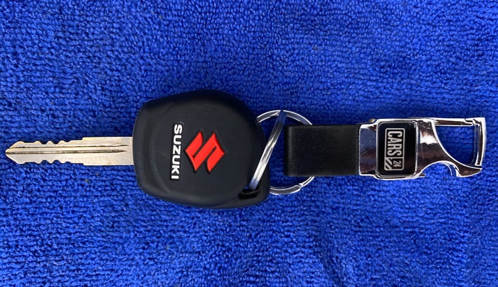 2019 Maruti Baleno DELTA PETROL 1.2, Petrol, Manual, 17,136 km, Key Close Up
