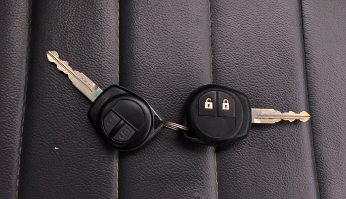 2014 Maruti Wagon R 1.0 VXI, Petrol, Manual, 39,844 km, Key Close Up