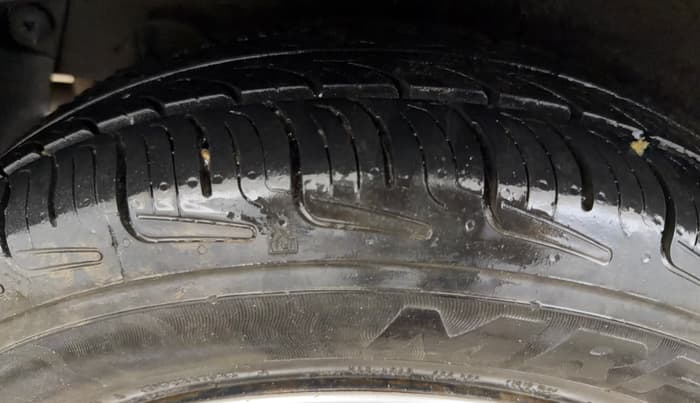 2018 Hyundai Grand i10 MAGNA AT 1.2 KAPPA VTVT, Petrol, Automatic, 47,228 km, Right Rear Tyre Tread