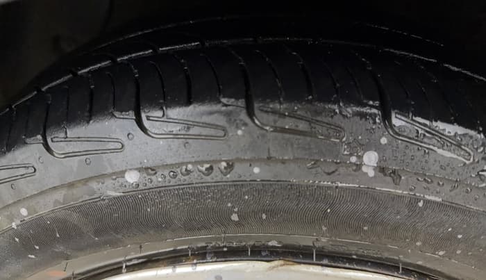 2018 Hyundai Grand i10 MAGNA AT 1.2 KAPPA VTVT, Petrol, Automatic, 47,228 km, Left Front Tyre Tread