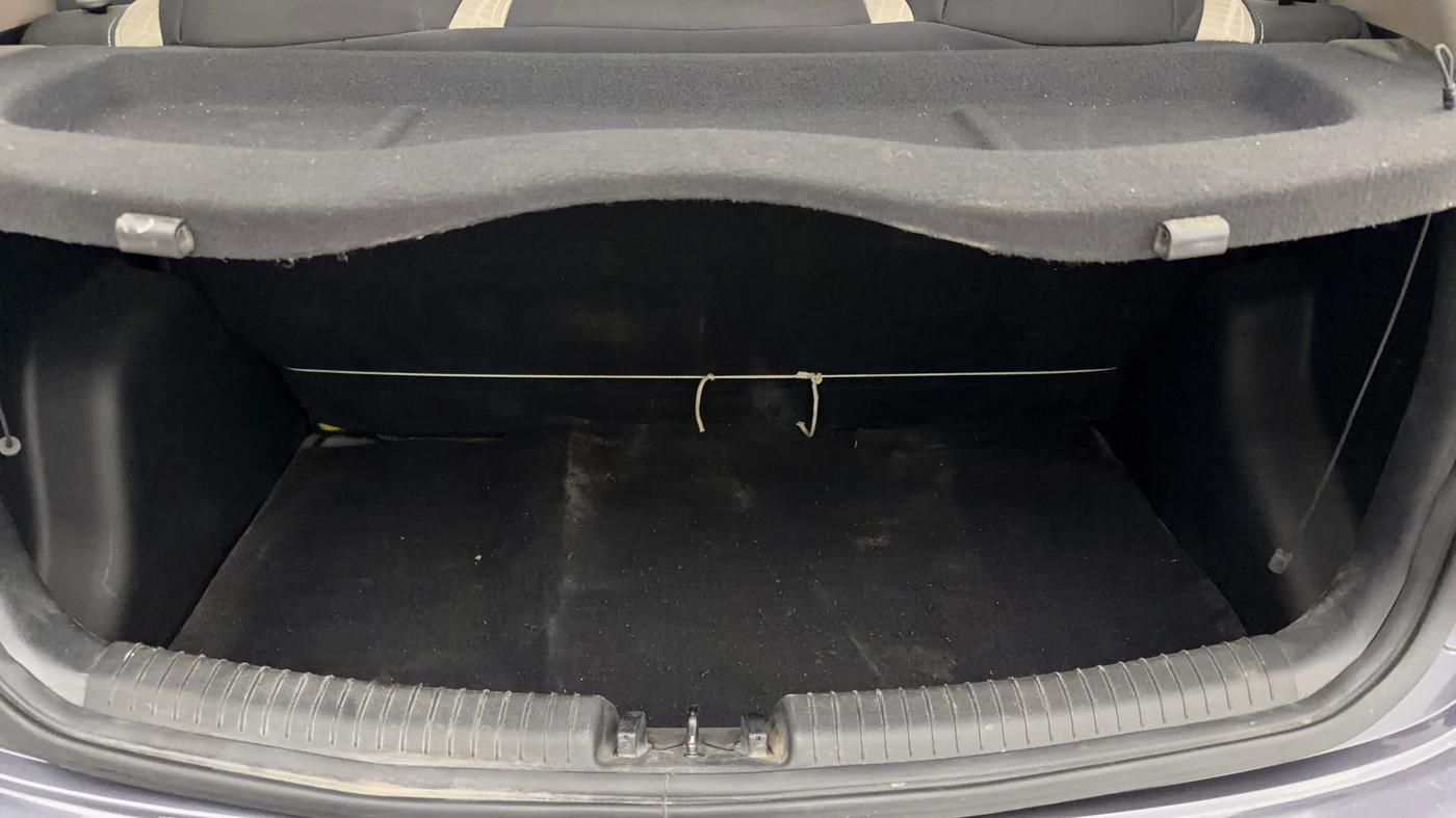 2018 Hyundai Grand i10 MAGNA AT 1.2 KAPPA VTVT, Petrol, Automatic, 47,108 km, Boot Inside