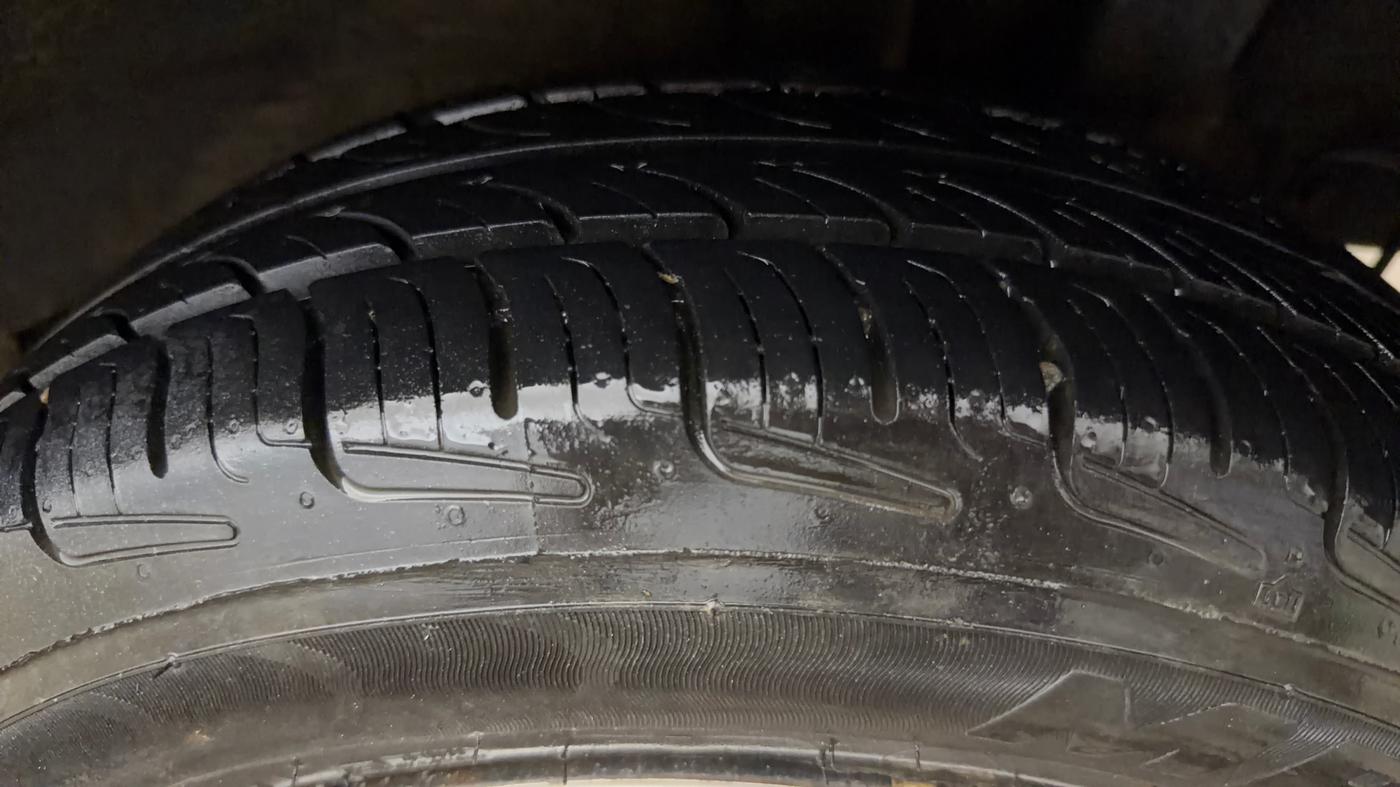 2018 Hyundai Grand i10 MAGNA AT 1.2 KAPPA VTVT, Petrol, Automatic, 47,108 km, Left Rear Tyre Tread