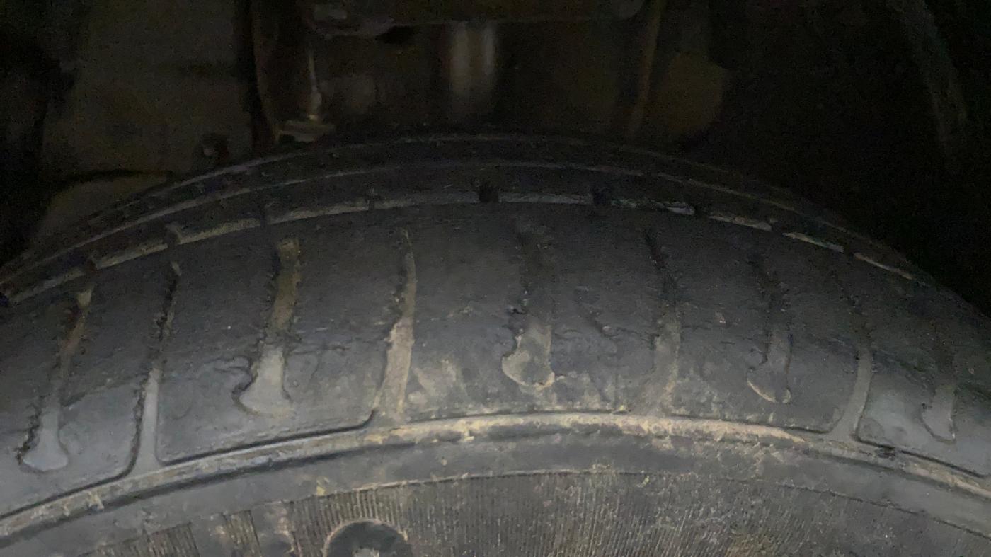 2018 Tata Tiago XT PETROL, Petrol, Manual, 44,508 km, Left Front Tyre Tread