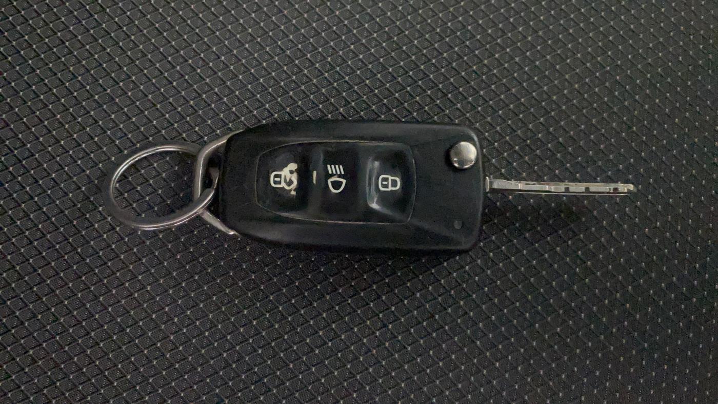 2018 Tata Tiago XT PETROL, Petrol, Manual, 44,508 km, Key Close Up