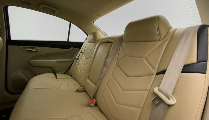 2018 Maruti Ciaz ZETA 1.4 VVT AMT, Petrol, Automatic, 27,048 km, Right Side Rear Door Cabin