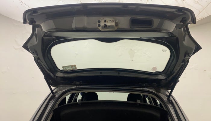 2020 Tata Tiago XT PETROL, Petrol, Manual, 42,969 km, Boot Door Open