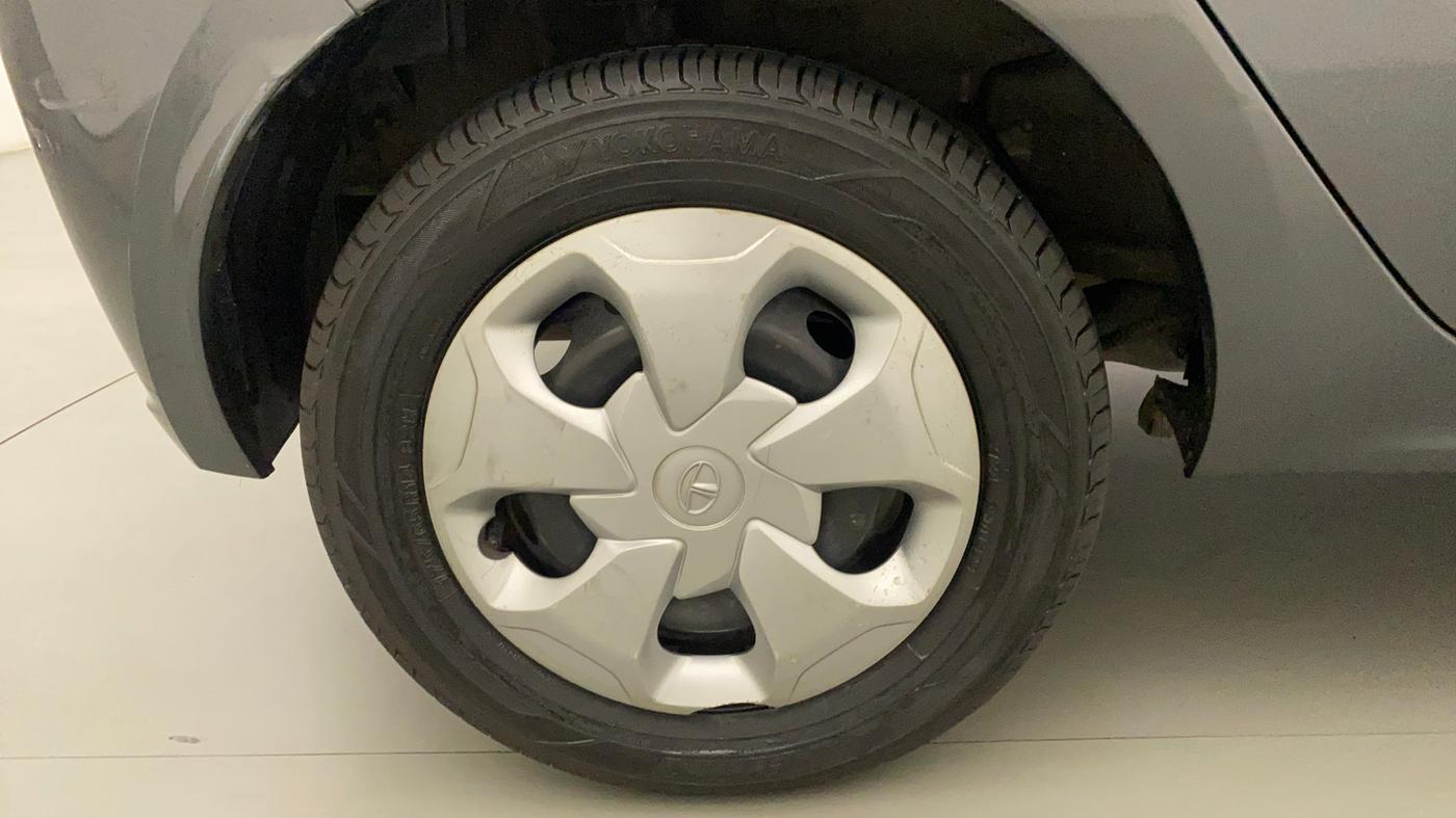 2020 Tata Tiago XT PETROL, Petrol, Manual, 42,969 km, Right Rear Wheel