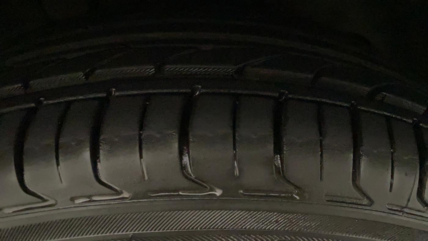 2020 Tata Tiago XT PETROL, Petrol, Manual, 42,969 km, Right Front Tyre Tread