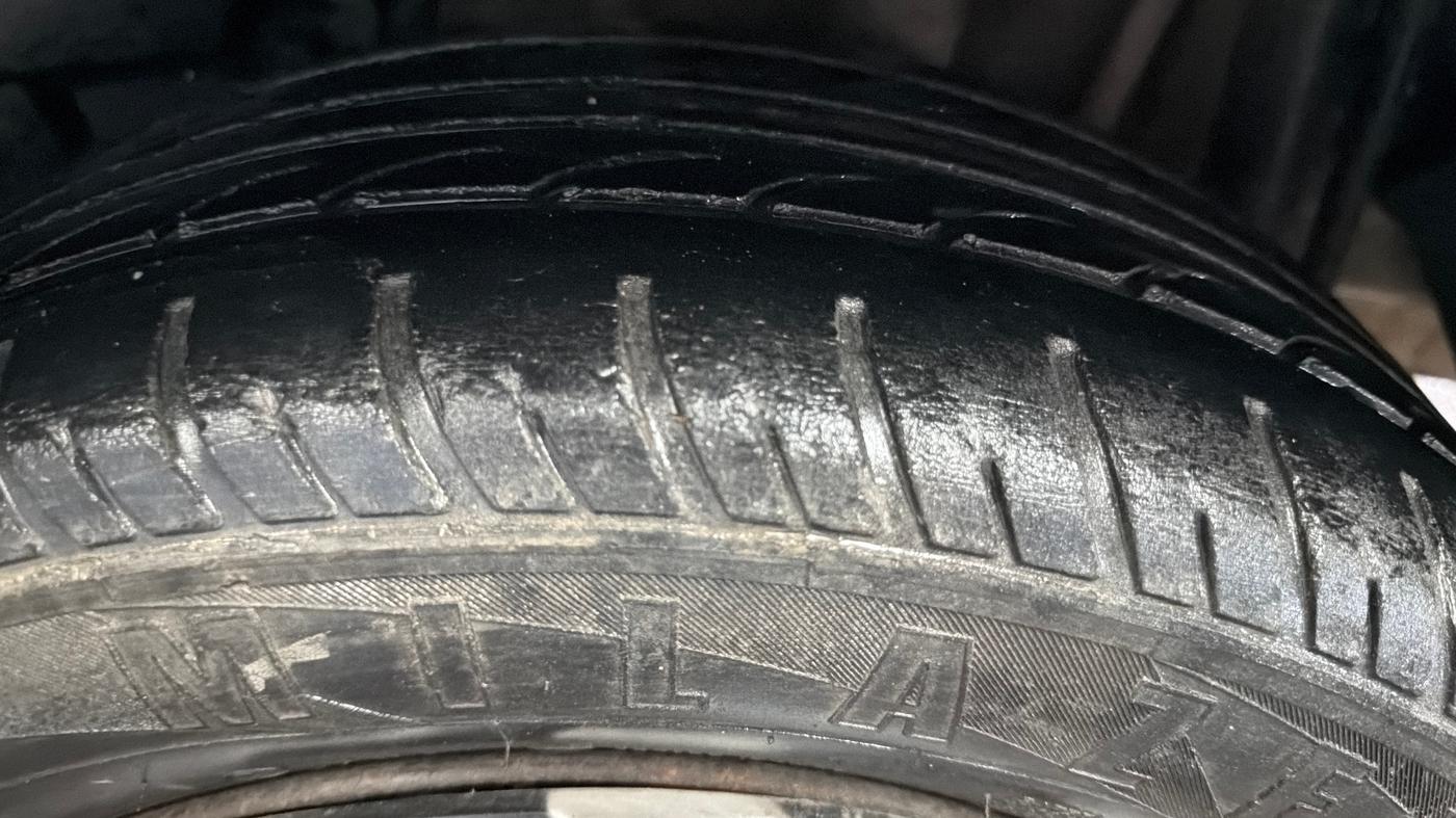 2018 Tata TIGOR XT PETROL, Petrol, Manual, 79,845 km, Left Rear Tyre Tread