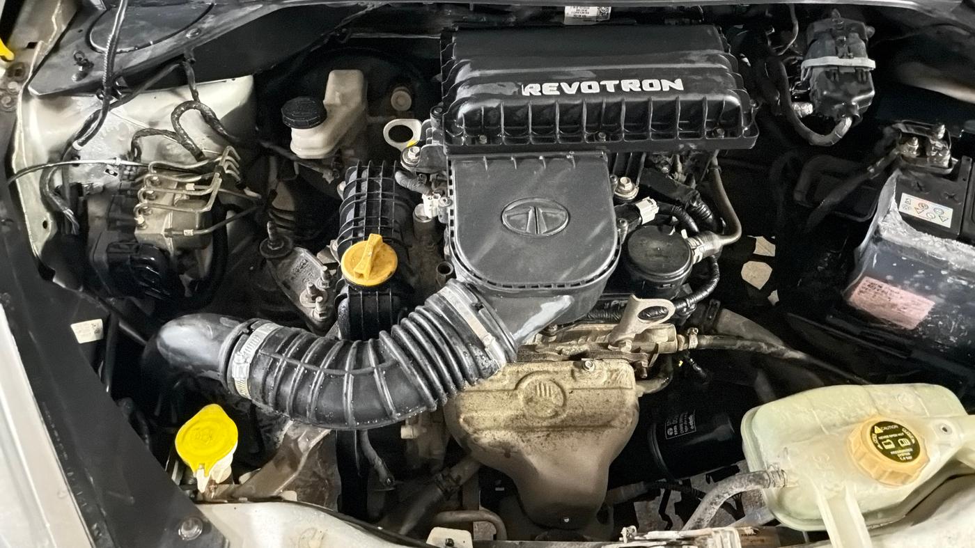 2018 Tata TIGOR XT PETROL, Petrol, Manual, 79,845 km, Engine View - Right