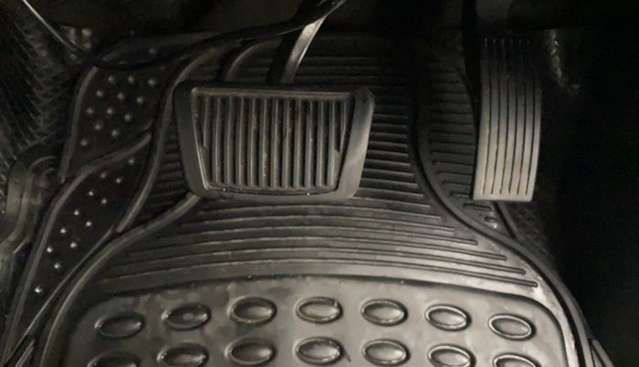 2015 Hyundai Grand i10 ASTA AT 1.2 KAPPA VTVT, Petrol, Automatic, 36,340 km, Pedals