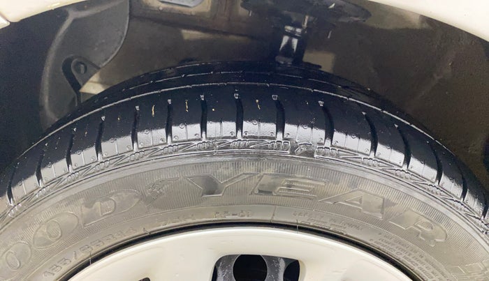 2017 Hyundai Grand i10 SPORTZ 1.2 KAPPA VTVT, Petrol, Manual, 59,232 km, Left Front Tyre Tread