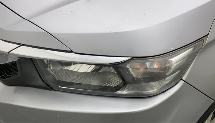 2019 Honda Amaze 1.2L I-VTEC S, Petrol, Manual, 35,163 km, Left headlight - < 2 inches,no. = 2