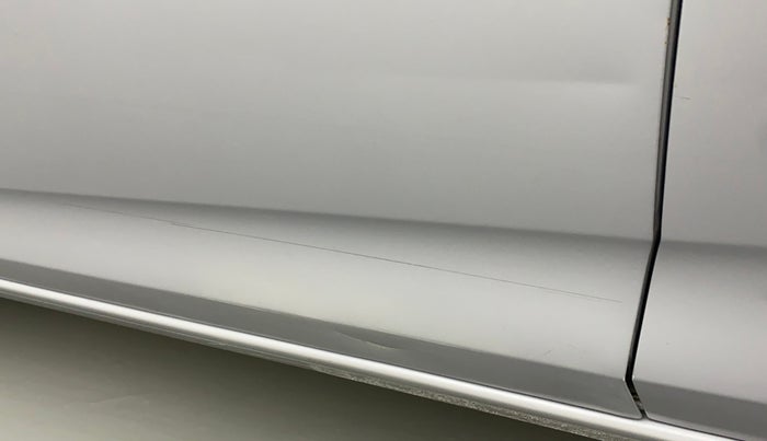 2019 Honda Amaze 1.2L I-VTEC S, Petrol, Manual, 35,163 km, Front passenger door - Minor scratches