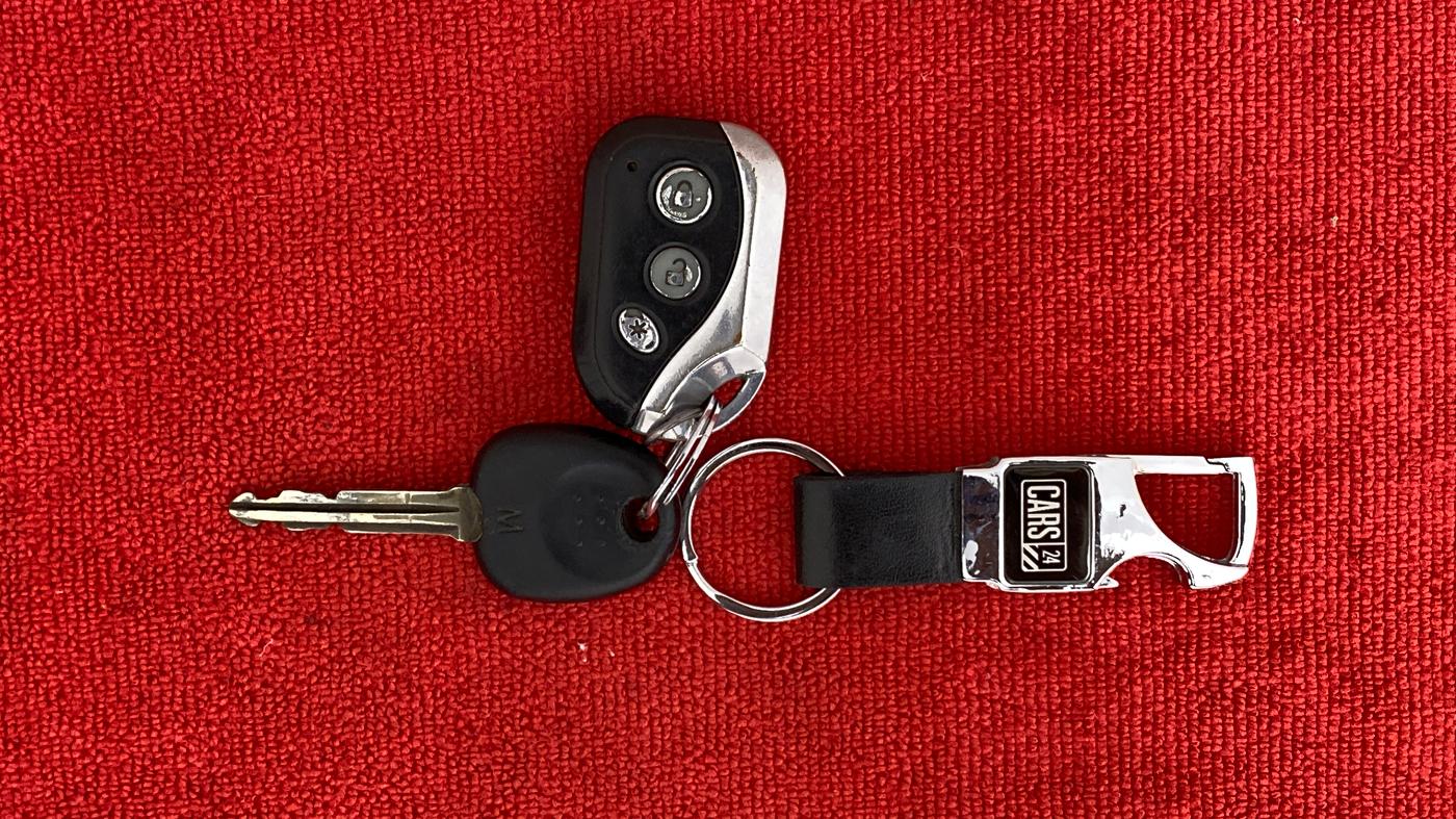 2010 Hyundai i10 MAGNA 1.2, Petrol, Manual, 69,541 km, Key Close Up