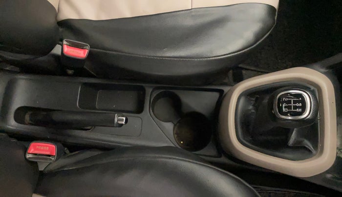 2015 Hyundai Grand i10 SPORTZ 1.2 KAPPA VTVT, Petrol, Manual, 81,870 km, Gear Lever