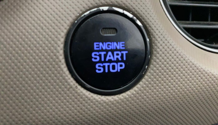 2015 Hyundai Grand i10 SPORTZ 1.2 KAPPA VTVT, Petrol, Manual, 81,870 km, Keyless Start/ Stop Button