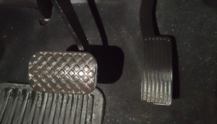 2021 MG HECTOR PLUS SHARP 1.5 PETROL TURBO CVT 6-STR, Petrol, Automatic, 29,432 km, Pedals