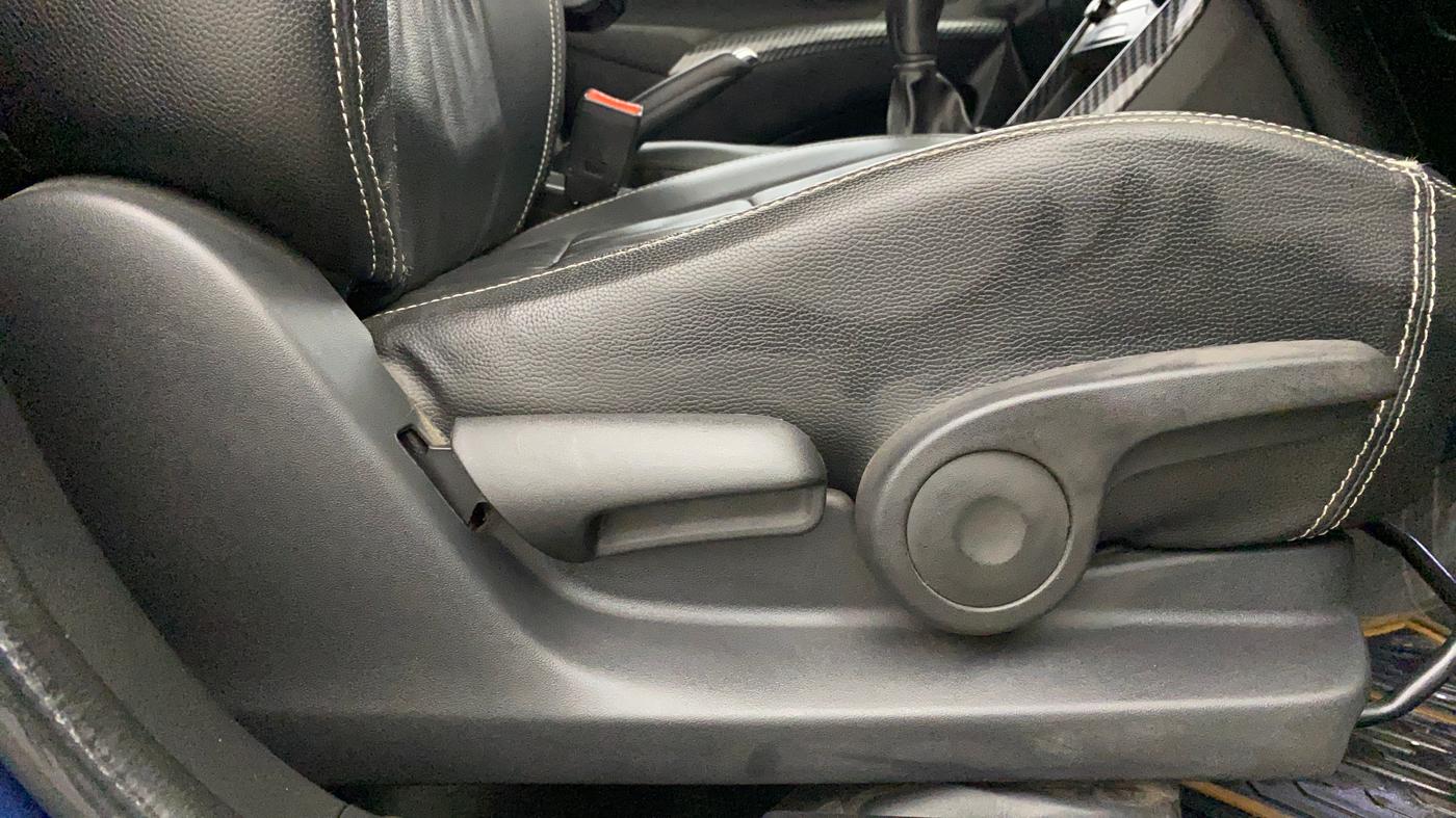 2018 Maruti S Cross ZETA 1.3, Diesel, Manual, 77,423 km, Driver Side Adjustment Panel