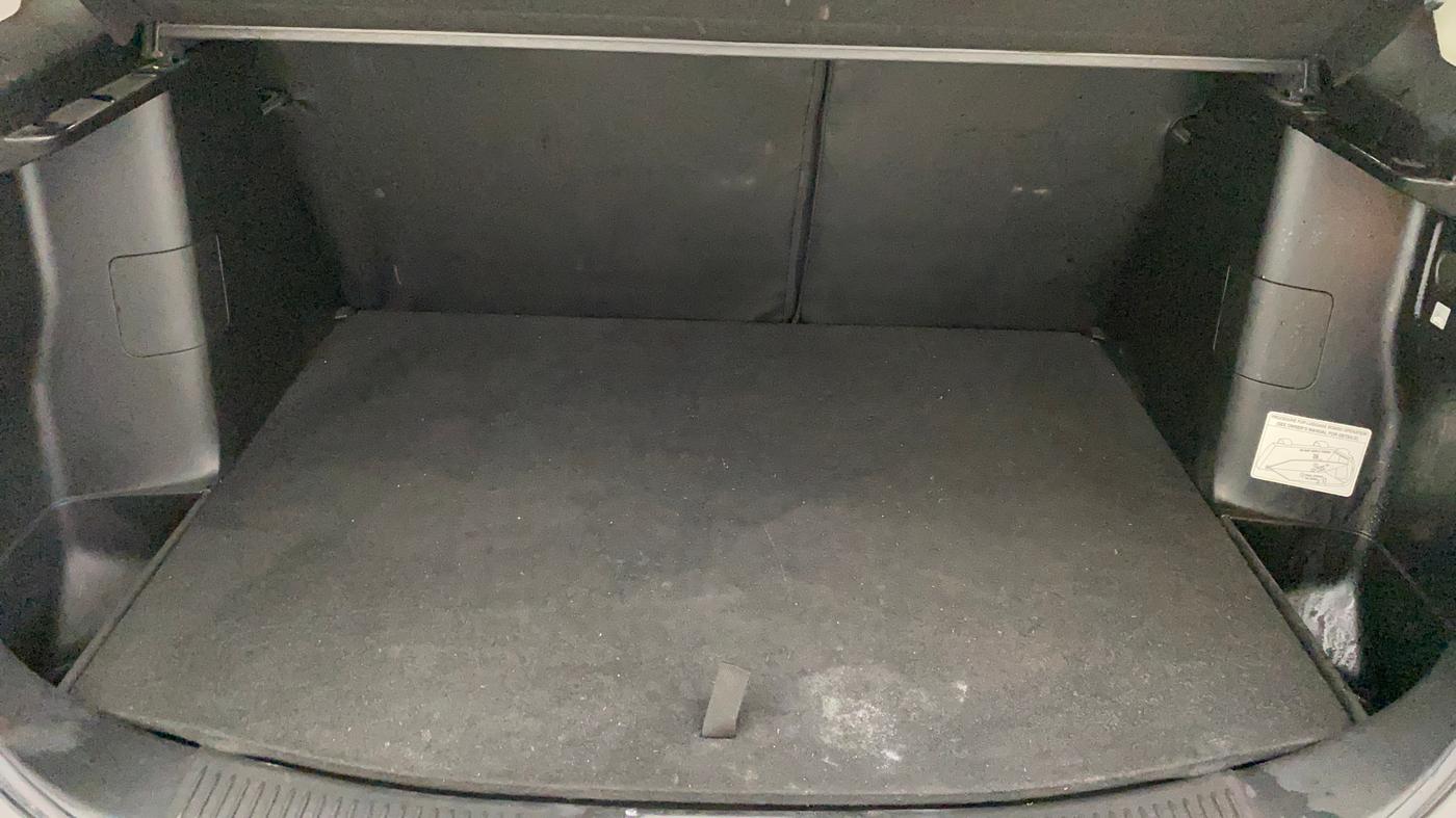 2018 Maruti S Cross ZETA 1.3, Diesel, Manual, 77,423 km, Boot Inside