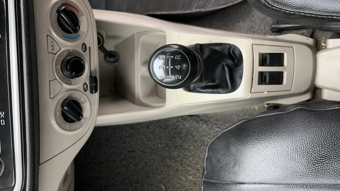 2021 Maruti Alto VXI, Petrol, Manual, 44,343 km, Gear Lever