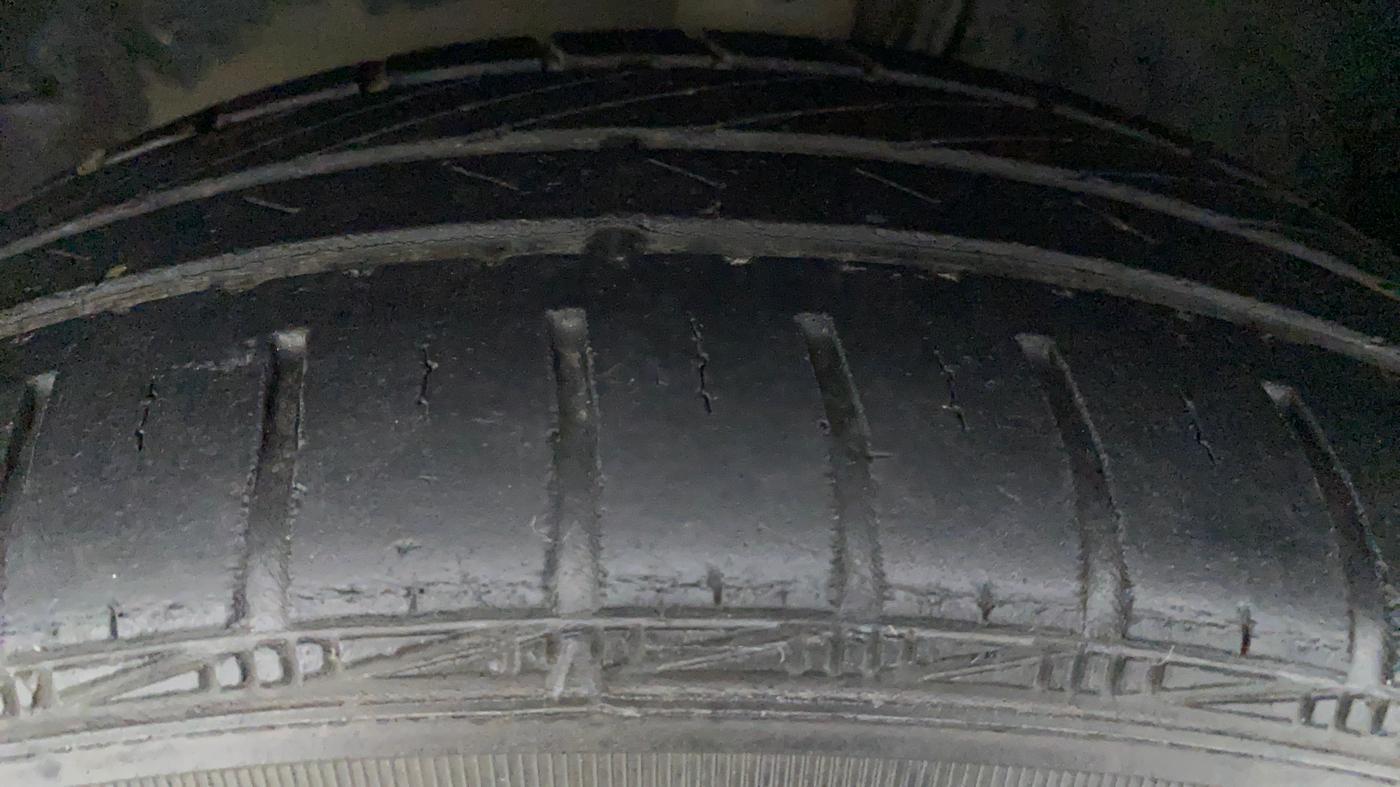 2018 Toyota YARIS VX CVT, Petrol, Automatic, 36,895 km, Right Front Tyre Tread