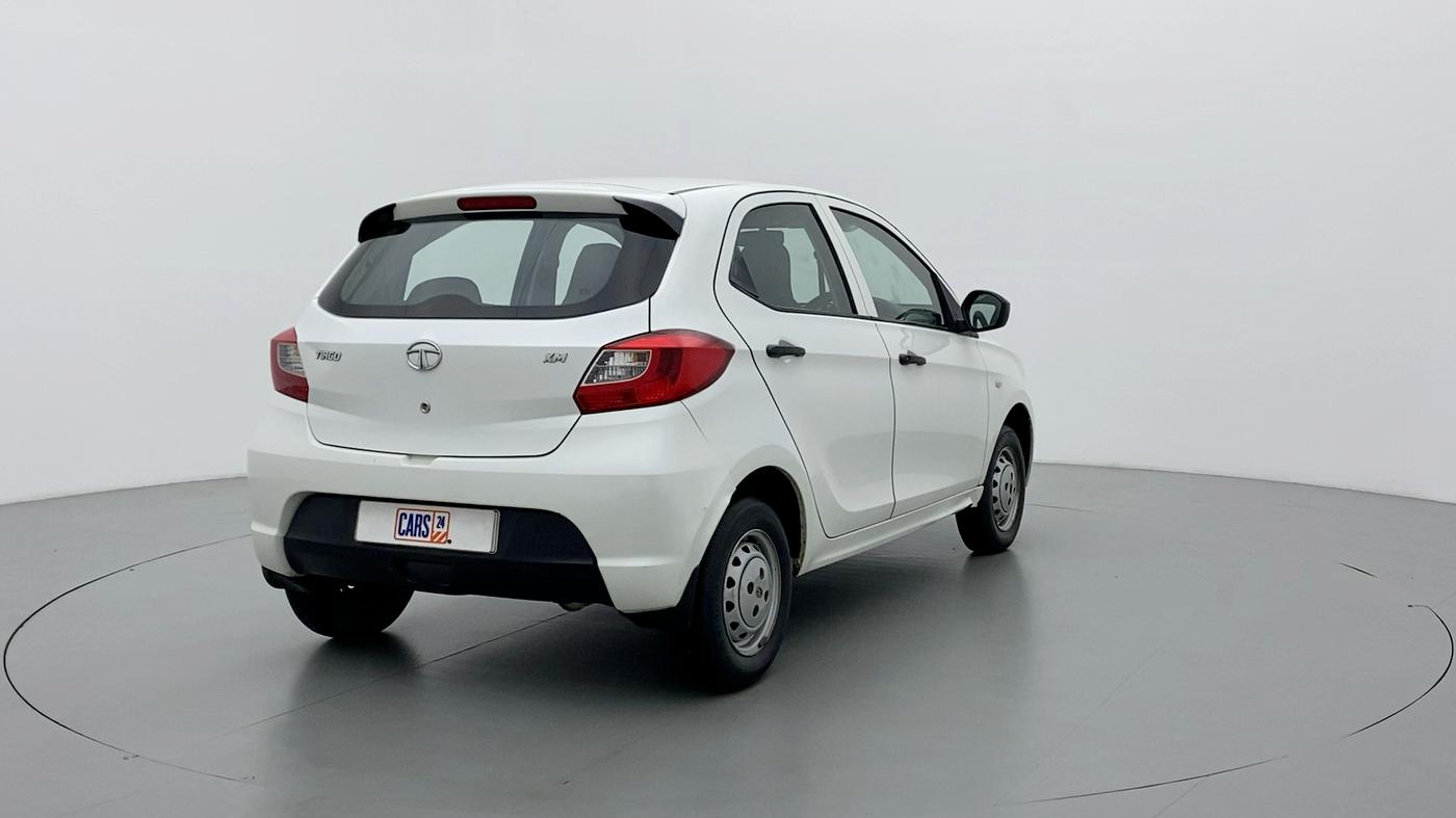 2017 Tata Tiago XM 1.2 REVOTRON, Petrol, Manual, 27,778 km, Right Back Diagonal