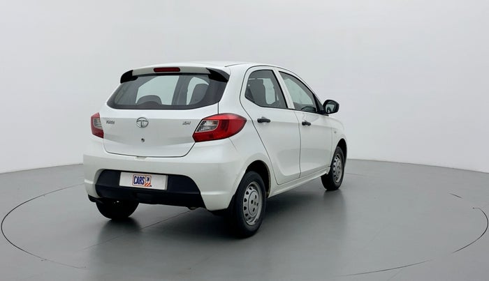 2017 Tata Tiago XM 1.2 REVOTRON, Petrol, Manual, 27,778 km, Right Back Diagonal