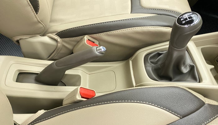 2020 Maruti Ertiga VXI SHVS, Petrol, Manual, 7,759 km, Gear Lever