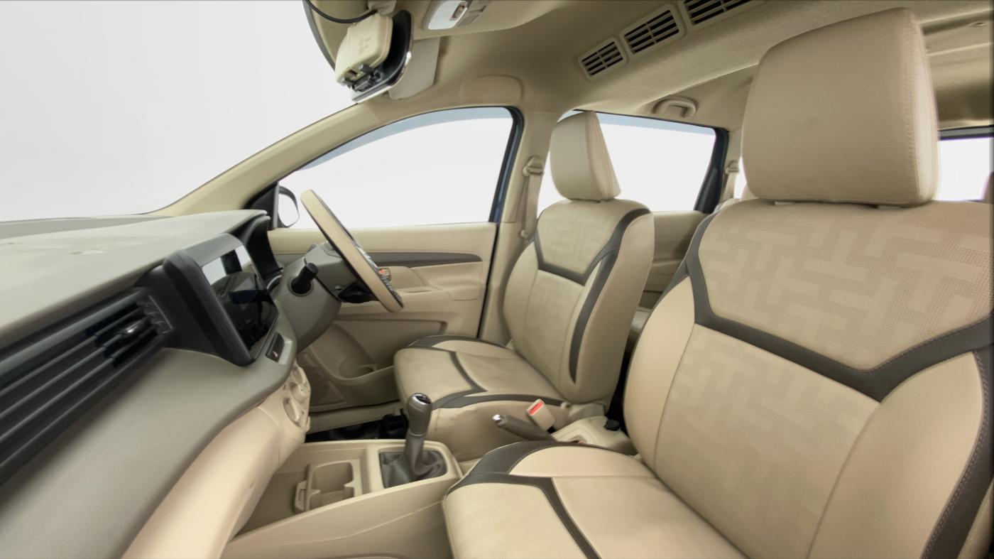 2020 Maruti Ertiga VXI SHVS, Petrol, Manual, 7,759 km, Right Side Front Door Cabin