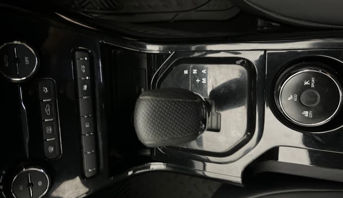 2022 Tata NEXON XZA PLUS (L) DARK EDITION, Petrol, Automatic, 65,940 km, Gear Lever