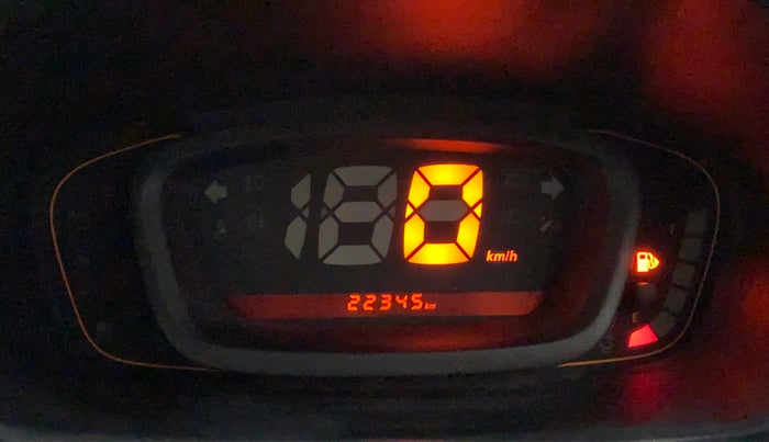 2015 Renault Kwid RXT 0.8 (O), Petrol, Manual, 22,345 km, Odometer Image