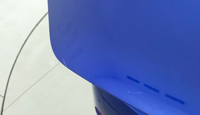 2014 Hyundai Elite i20 ASTA 1.2, Petrol, Manual, 1,12,325 km, Dicky (Boot door) - Minor scratches