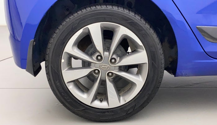 2014 Hyundai Elite i20 ASTA 1.2, Petrol, Manual, 1,12,325 km, Right Rear Wheel