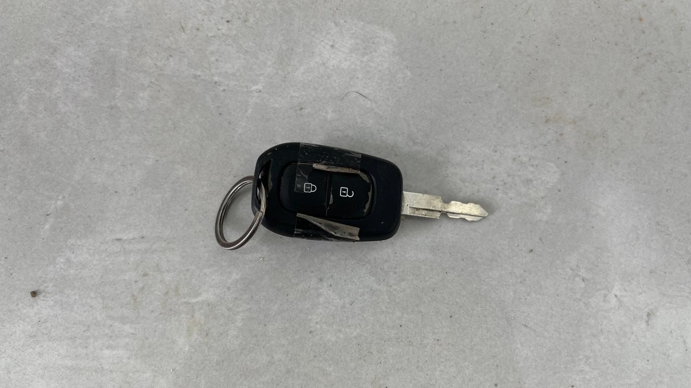 2023 Renault Kwid RXT 1.0 AMT, Petrol, Automatic, 10,925 km, Key Close Up