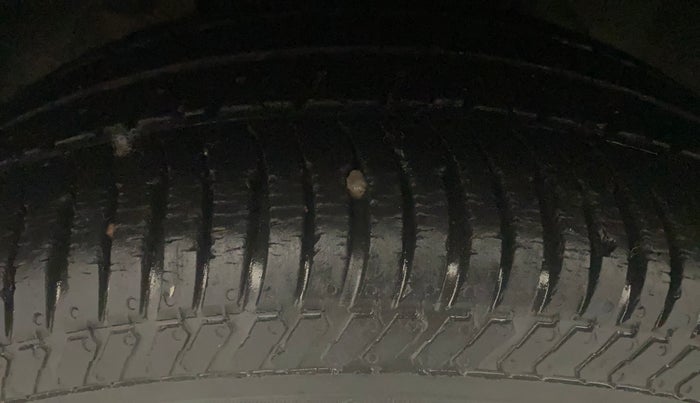 2018 Ford Ecosport TREND 1.5L PETROL, Petrol, Manual, 24,747 km, Left Front Tyre Tread