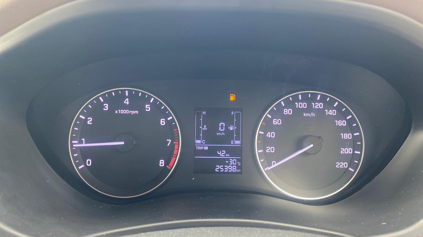 2016 Hyundai Elite i20 SPORTZ 1.2, Petrol, Manual, 25,397 km, Odometer Image