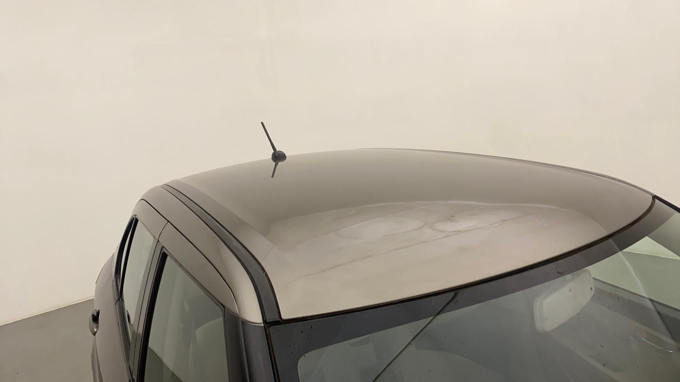2015 Maruti Swift Dzire ZXI, Petrol, Manual, 63,998 km, Roof