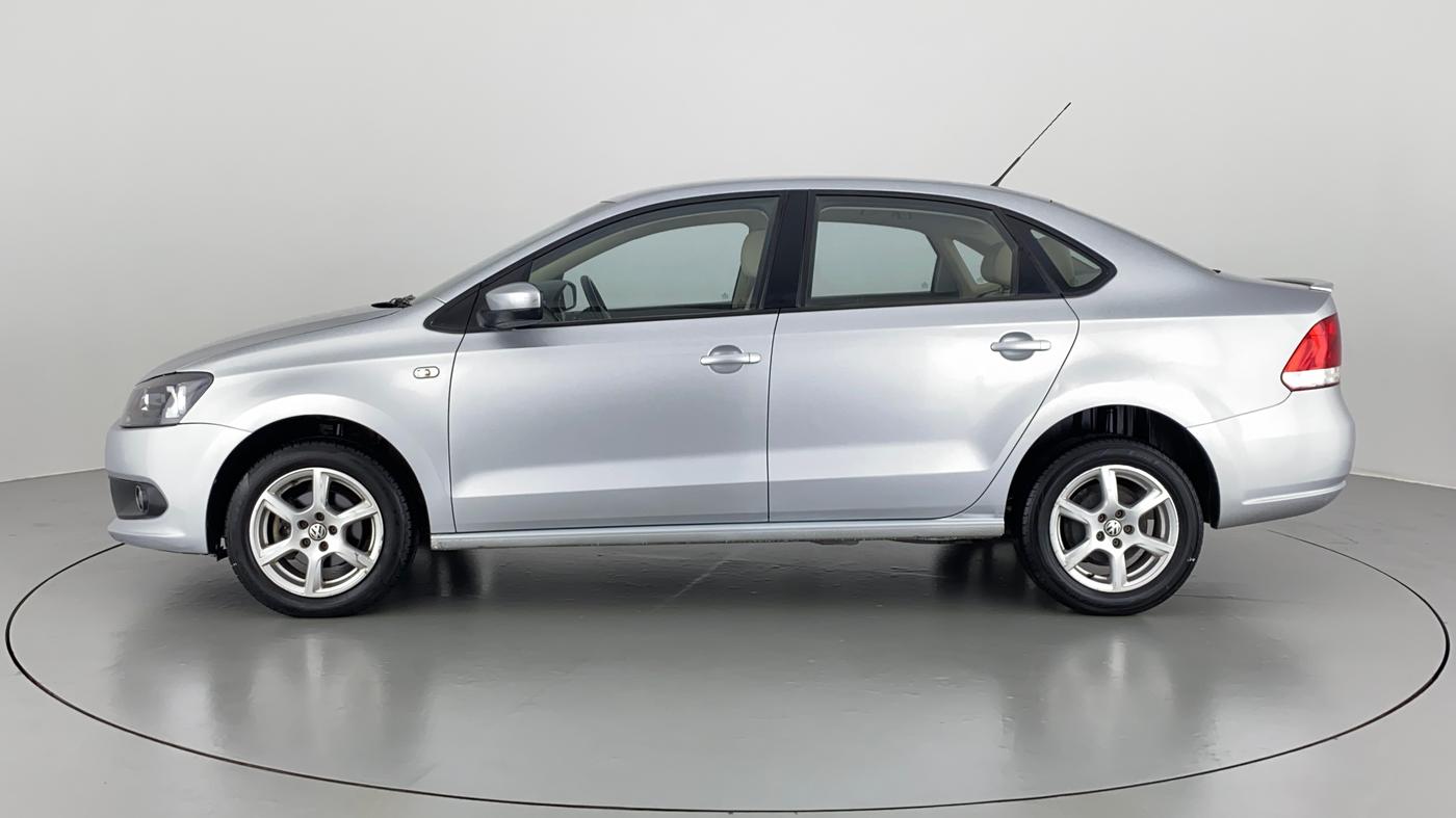 2012 Volkswagen Vento HIGHLINE PETROL, Petrol, Manual, 32,933 km, Left Side