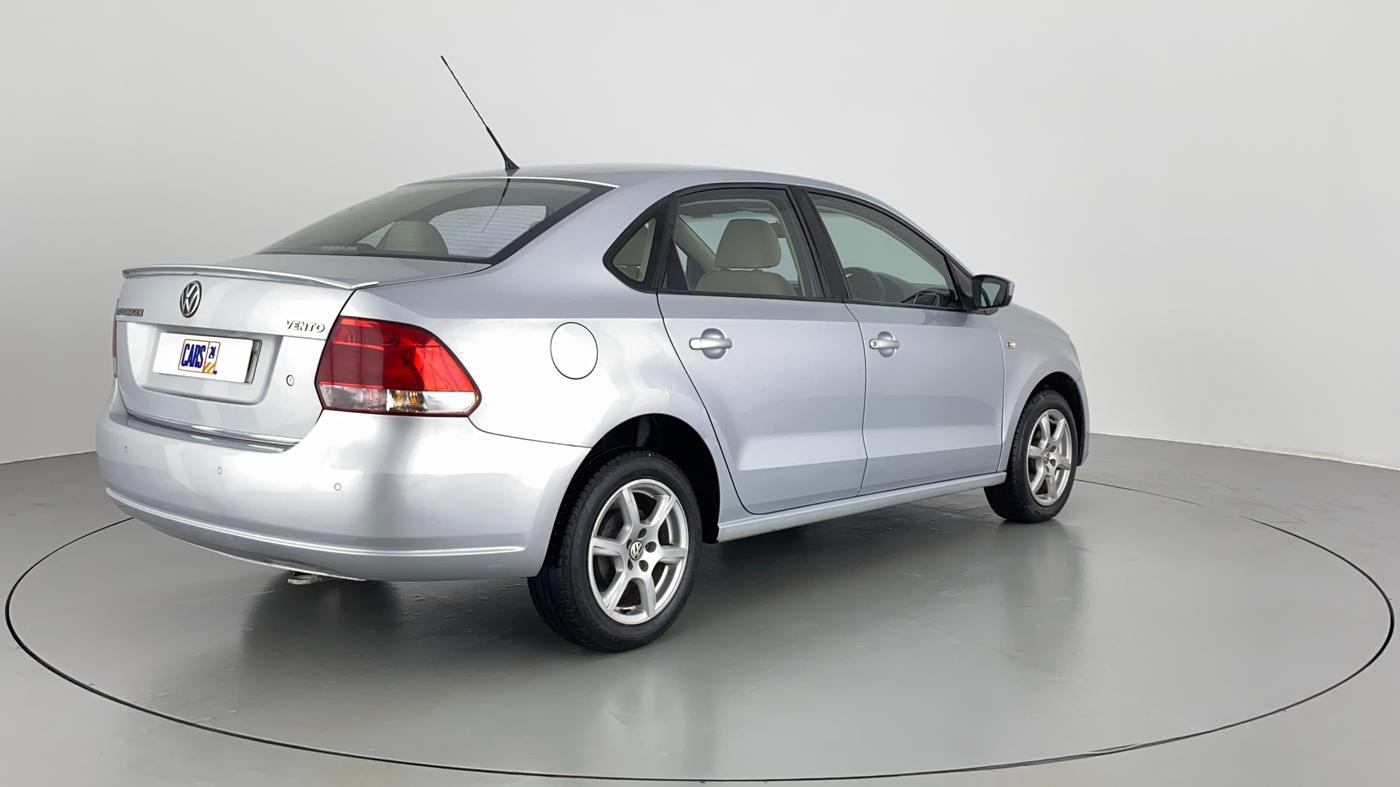2012 Volkswagen Vento HIGHLINE PETROL, Petrol, Manual, 32,933 km, Right Back Diagonal