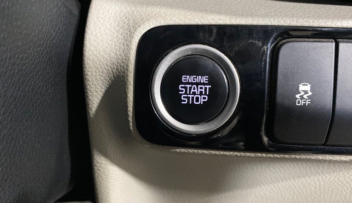 2021 KIA SONET HTX 1.0 IMT, Petrol, Manual, 27,603 km, Keyless Start/ Stop Button