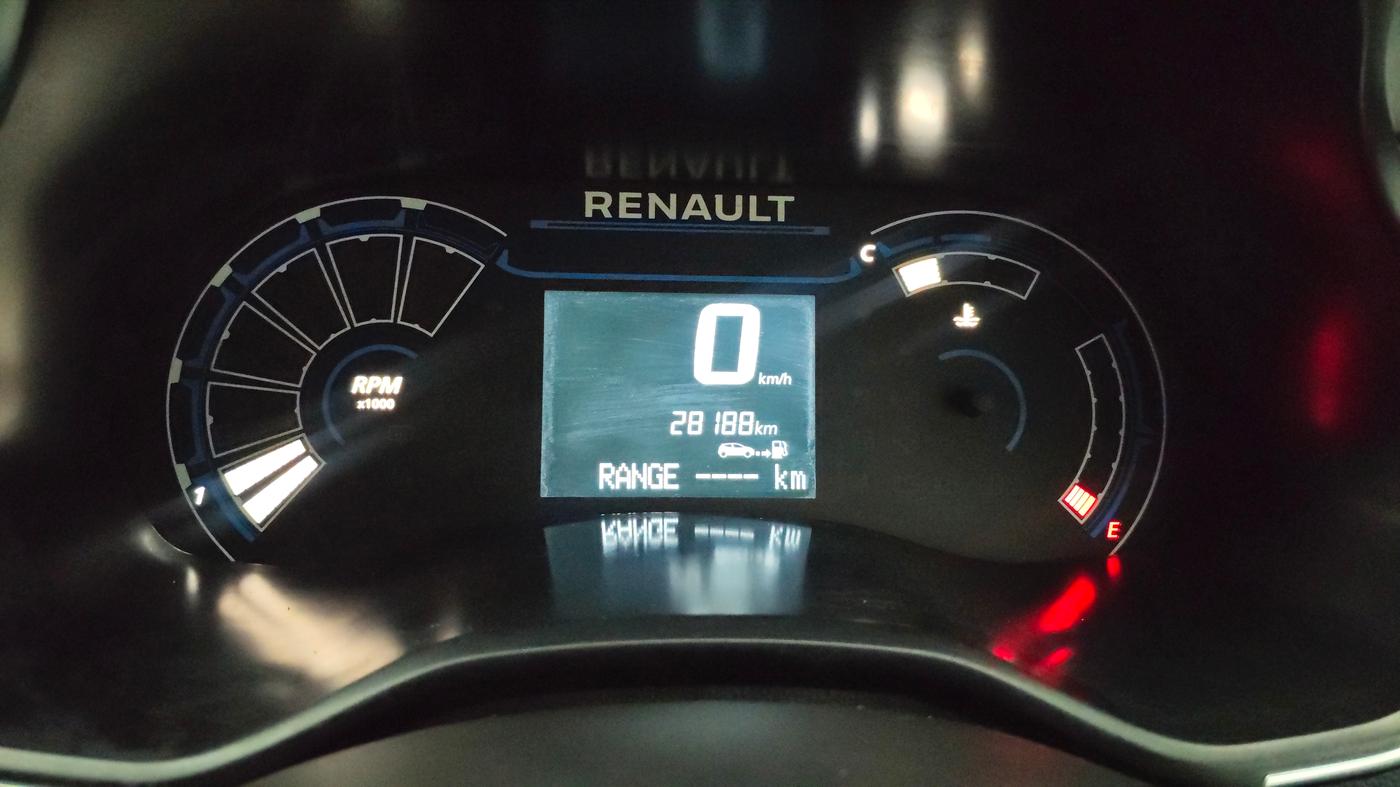 2020 Renault TRIBER RXZ, Petrol, Manual, 28,158 km, Odometer Image