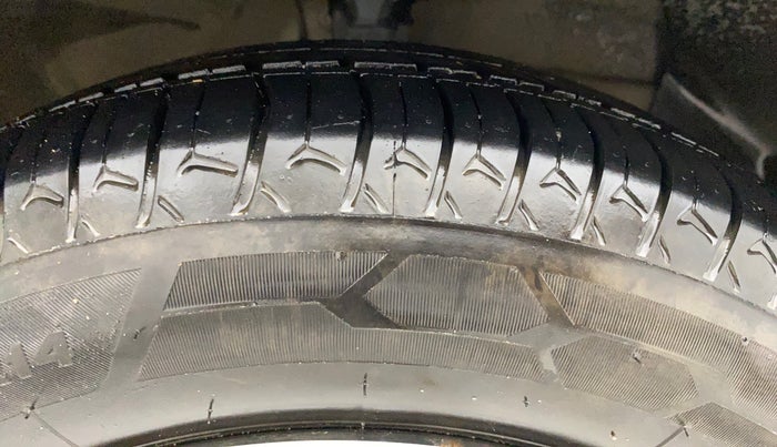 2019 Hyundai NEW SANTRO SPORTZ AMT, Petrol, Automatic, 29,584 km, Right Front Tyre Tread