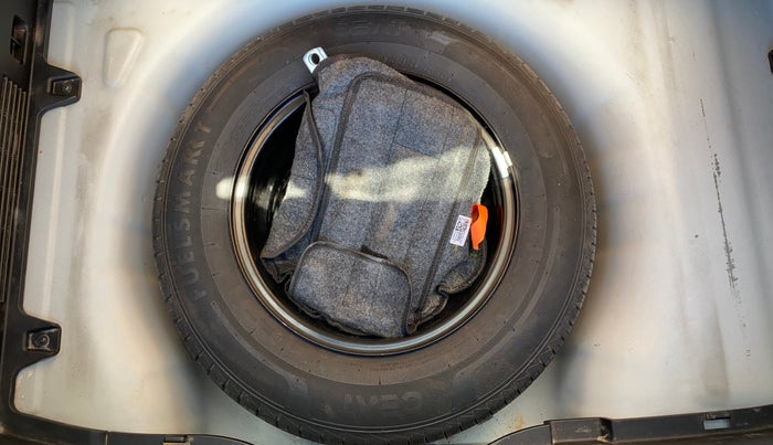 2022 Hyundai NEW I20 MAGNA 1.2 MT, Petrol, Manual, 55,771 km, Spare Tyre