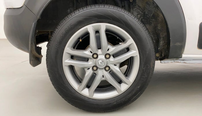 2020 Renault TRIBER RXZ, Petrol, Manual, 52,442 km, Right Rear Wheel