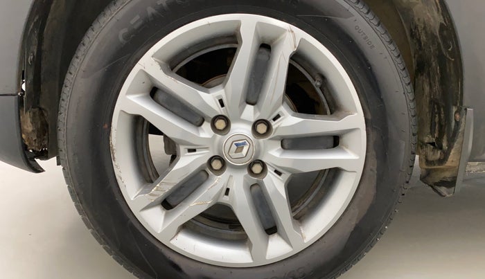 2020 Renault TRIBER RXZ, Petrol, Manual, 52,442 km, Left front tyre - Minor scratches