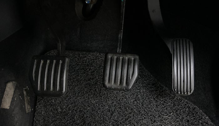 2021 Tata Harrier XZ +, Diesel, Manual, 19,478 km, Pedals
