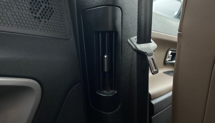 2021 Tata Harrier XZ +, Diesel, Manual, 19,478 km, Rear AC Vents
