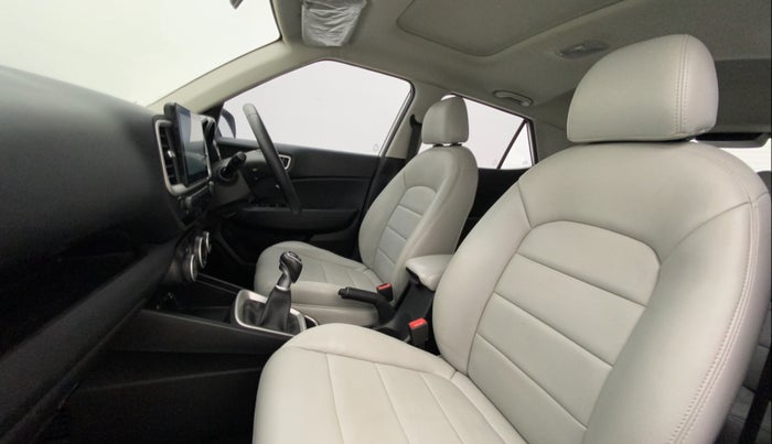 2020 Hyundai VENUE SX 1.0 TURBO, Petrol, Manual, 66,865 km, Right Side Front Door Cabin