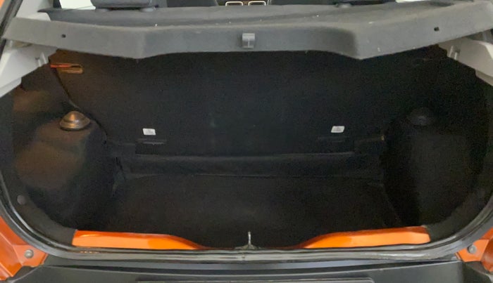 2021 Tata PUNCH CREATIVE  MT, Petrol, Manual, 38,399 km, Boot Inside